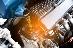 Refueling,And,Pouring,Oil,Quality,Into,The,Engine,Motor,Car - Meineke Car Care Center - Kentucky Meineke Car Care | Oil Change | St Matthews